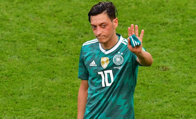 Cầu thủ Mesut Özil và Sự Nghiệp Bóng Đá Lừng Lẫy Kubet Casino